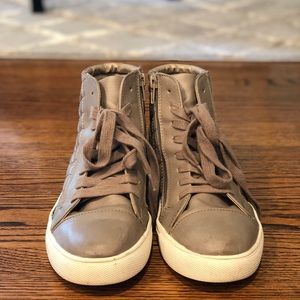 Steve Madden Booties